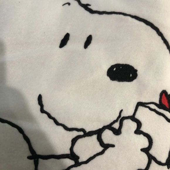 DanDee Snoopy Throw Pillow Christmas Present 12x12 Corner Poms Peanuts NWT - Picture 6 of 7